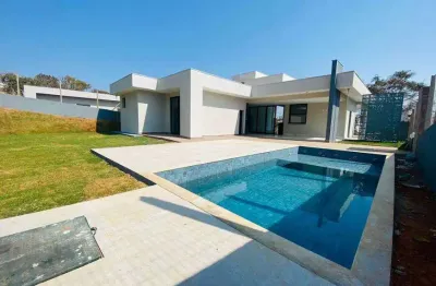 Casa de condomínio para venda possui 1000 metros quadrados com 4 quartos