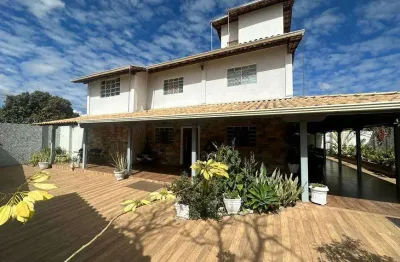 Casa para venda tem 250 metros quadrados com 5 quartos em jardim encantado - vespasiano - mg
