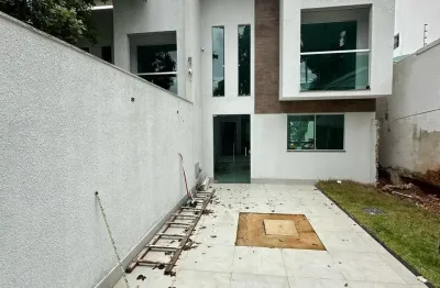 Casa com 3 quartos à venda em Ouro Preto, Belo Horizonte 