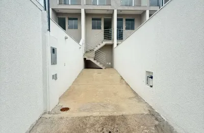 Mega oportunidade de casa geminada no bairro santa branca;