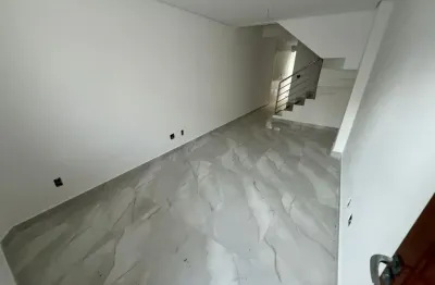 Mega oportunidade de casa geminada no bairro vila clóris