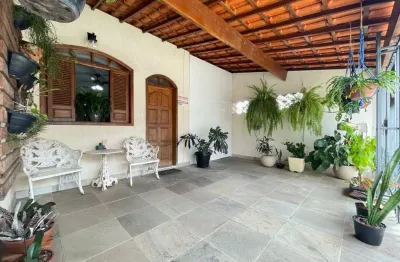 Casa com 3 quartos à venda no Planalto, Belo Horizonte 
