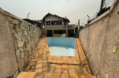 Mega oportunidade de casa em ótima localização no bairro santa amélia