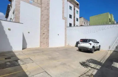 Oportunidade!  apartamento com área privativa no bairro copacabana com excelente acessibilidade, sem degraus de acesso.