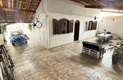 Casa com 5 quartos à venda no Rio Branco, Belo Horizonte 