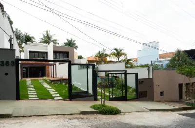 Casa em condomínio fechado com 4 quartos à venda no Planalto, Belo Horizonte 