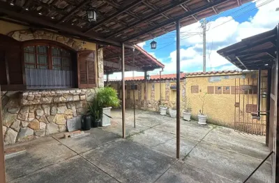 Oportunidade de apartamento em ótima localização no bairro planalto.