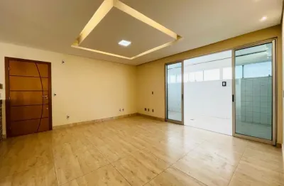 Apartamento com área privativa externa em “u' – bairro itapoã