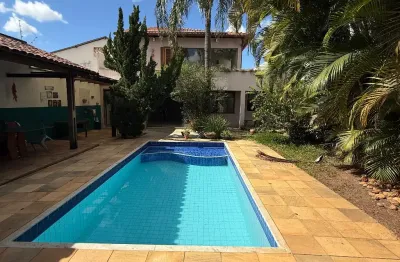 Casa maravilhosa no santa amélia – 1 quadra da av. guarapari!