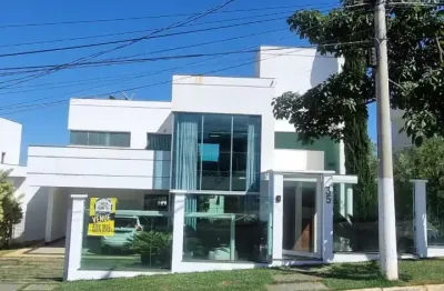 Casa espaçosa e moderna em lagoa santa, condomínio boulevard
