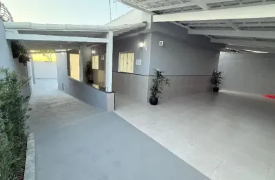 Casa luxuosa no bairro rio branco, com acabamento impecável