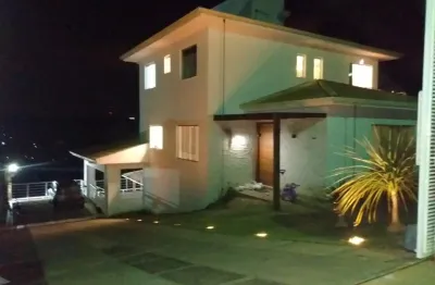 Casa de alto padrão no condomínio condados da lagoa – lagoa santa
