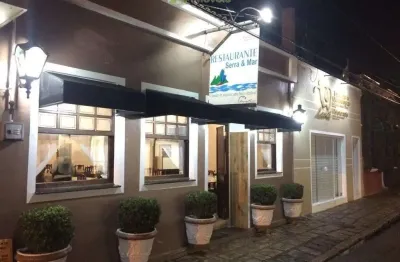Prédio à venda na Rua Visconde Do Rio Branco, Centro, Morretes