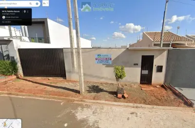 Terreno em arapongas loteamento 90% construído com 252m² murado com portão