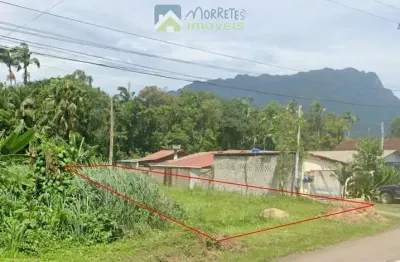 OPORTUNIDADE ÚNICA! Terreno Comercial em Localização Estratégica em Morretes-PR