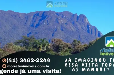 Área residencial/comercial com vista de tirar o fôlego.