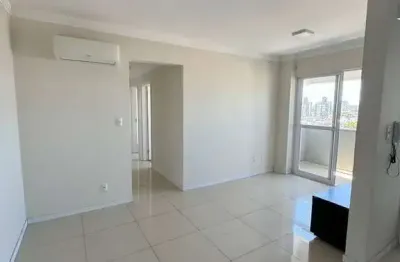 Apartamento com 3 quartos para alugar no São Judas, Itajaí 