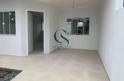 Sobrado com 3 dormitórios e 1 vaga no bairro cordeiros