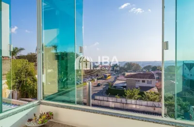 Próximo ao portal do parque tanguá com linda area gourmet e bela vista