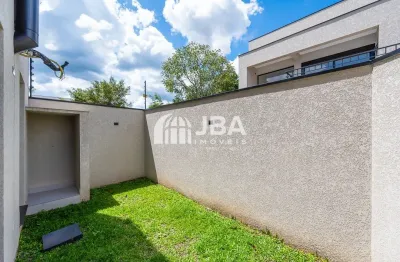 Semi mobiliado  com requinte  com 3 suites , piso laminado e excelente localização