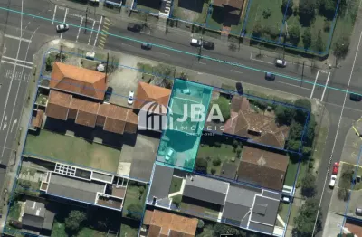 Terreno à venda no Mercês, Curitiba 