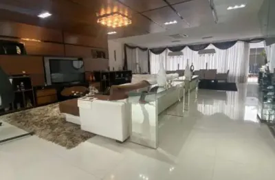 Casa à venda nas quintas do rio com 640m2, 4 suites com closet, espaço gourmet, piscina, sauna e acabamento de alto padrão na barra da tijuca