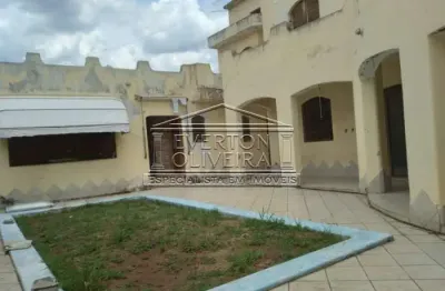 Casa com 6 quartos à venda no jardim mesquita, jacareí  por r$ 900.000