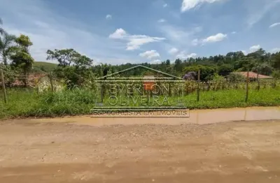 Terreno à venda no Veraneio Ijal, Jacareí 