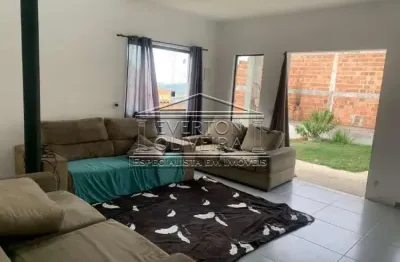 Casa com 3 quartos à venda no jardim paraíso, jacareí  por r$ 300.000