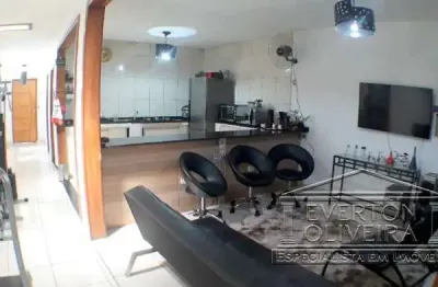 Casa com 2 quartos à venda no jardim maria amélia, jacareí  por r$ 320.000