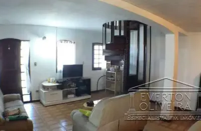 Casa com 2 quartos à venda no jardim jacinto, jacareí  por r$ 500.000