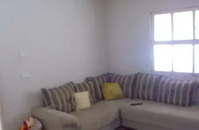 Casa com 3 quartos à venda no jardim bela vista, jacareí  por r$ 220.000