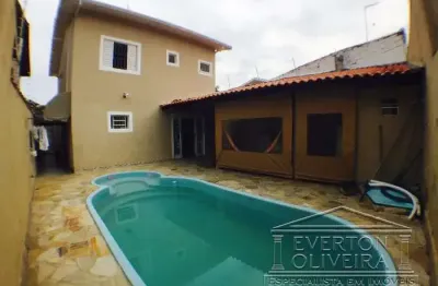 Casa com 3 quartos à venda no jardim terras de são joão, jacareí  por r$ 745.000