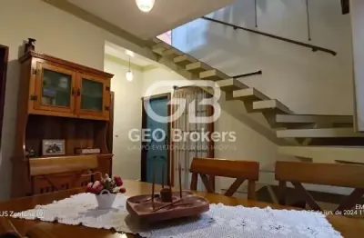 Casa com 5 quartos à venda no loteamento villa branca, jacareí  por r$ 1.300.000