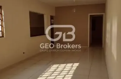 Casa com 2 quartos à venda no parque itamarati, jacareí  por r$ 373.000