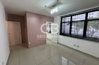 Sala comercial para alugar no Parque Residencial Aquarius, São José dos Campos  por R$ 3.500