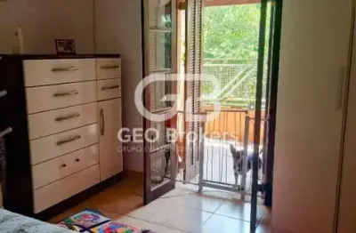 Chácara / sítio com 4 quartos à venda no Chácaras Santa Maria, Jacareí  por R$ 540.000