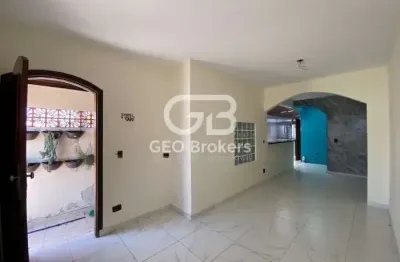 Casa com 3 quartos à venda no Jardim Flórida, Jacareí  por R$ 420.000