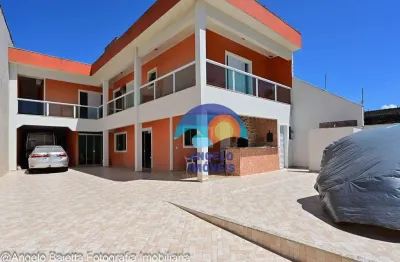 Sobrado a 50 metros da praia com 3 dormitórios à venda, 270 m² por r$ 850.000 - jardim ribamar - peruíbe/sp