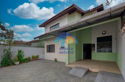 Sobrado com 3 dormitórios para alugar, 200 m² por r$ 3.000,00/mês - balneário três marias - peruíbe/sp