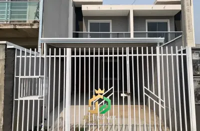 Sobrado com 3 quartos para locação no  sitio cercado r$2,200,00/mensal + taxas