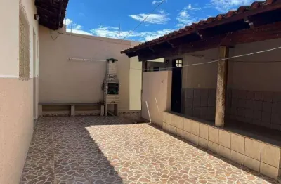 Casa à venda, 4 quartos, 1 suíte, 3 vagas, nossa senhora aparecida - uberlândia/mg