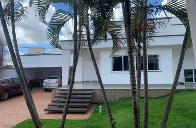 Casa com 2 quartos à venda na Rua Leandro José de Oliveira, Vigilato Pereira, Uberlândia