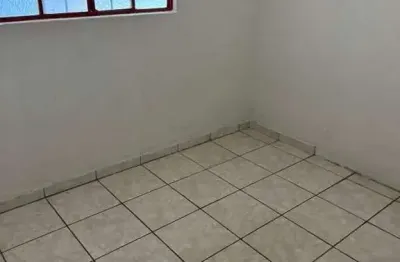 Cômodo comercial com residência completa no bairro dona zulmira