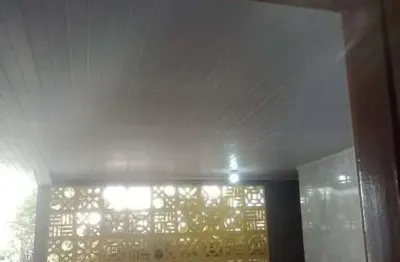 Casa a venda bem localizada no bairro jardim das palmeiras em uberlândia.