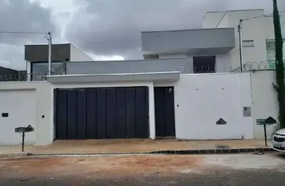 Casa à venda, 3 quartos, 3 suítes, 2 vagas, jardim botanico - uberlândia/mg