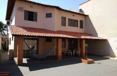 Casa à venda, 4 quartos, 3 suítes, 4 vagas, vigilato pereira - uberlândia/mg