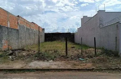 Terreno à venda na Rua Jorge Zacarias, Jardim Patrícia, Uberlândia