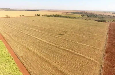 Fazenda à venda, área rural de monte alegre - monte alegre de minas/mg