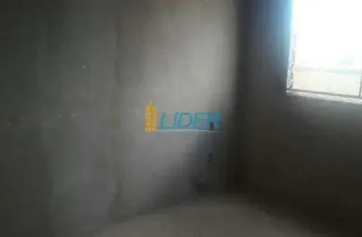 Apartamento à venda, 3 quartos, 1 suíte, 1 vaga, santa mônica - uberlândia/mg